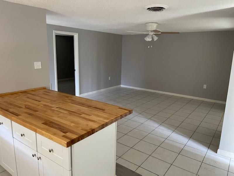 Cyrus Street Apartments Marketplace