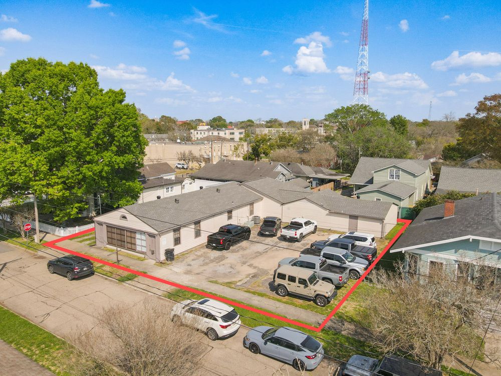 Beauregard Town Office with Ample Parking Marketplace