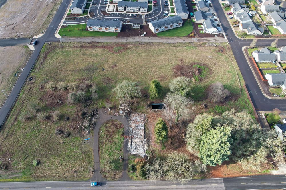 Junction City Apartments Marketplace