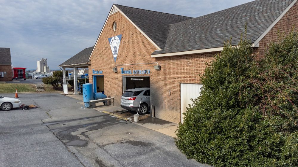 DUKES CAR WASH 1.6 ACRE CORNER LOT Marketplace