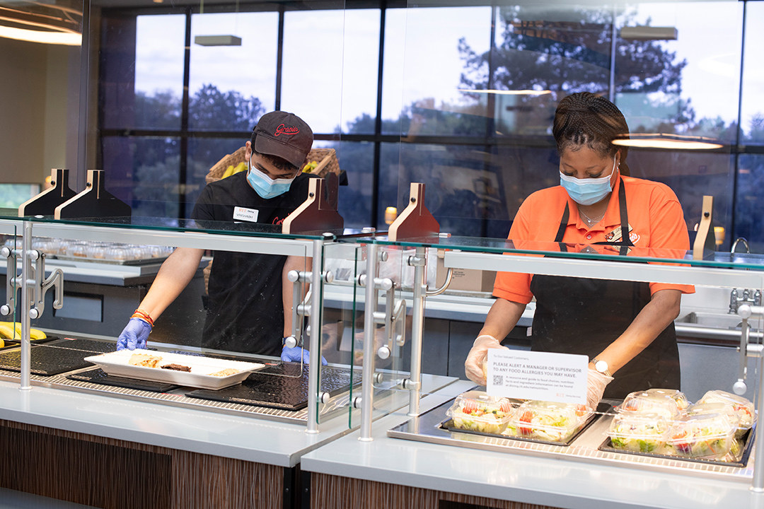 RIT Dining delivering safe solutions to keep students fed RIT