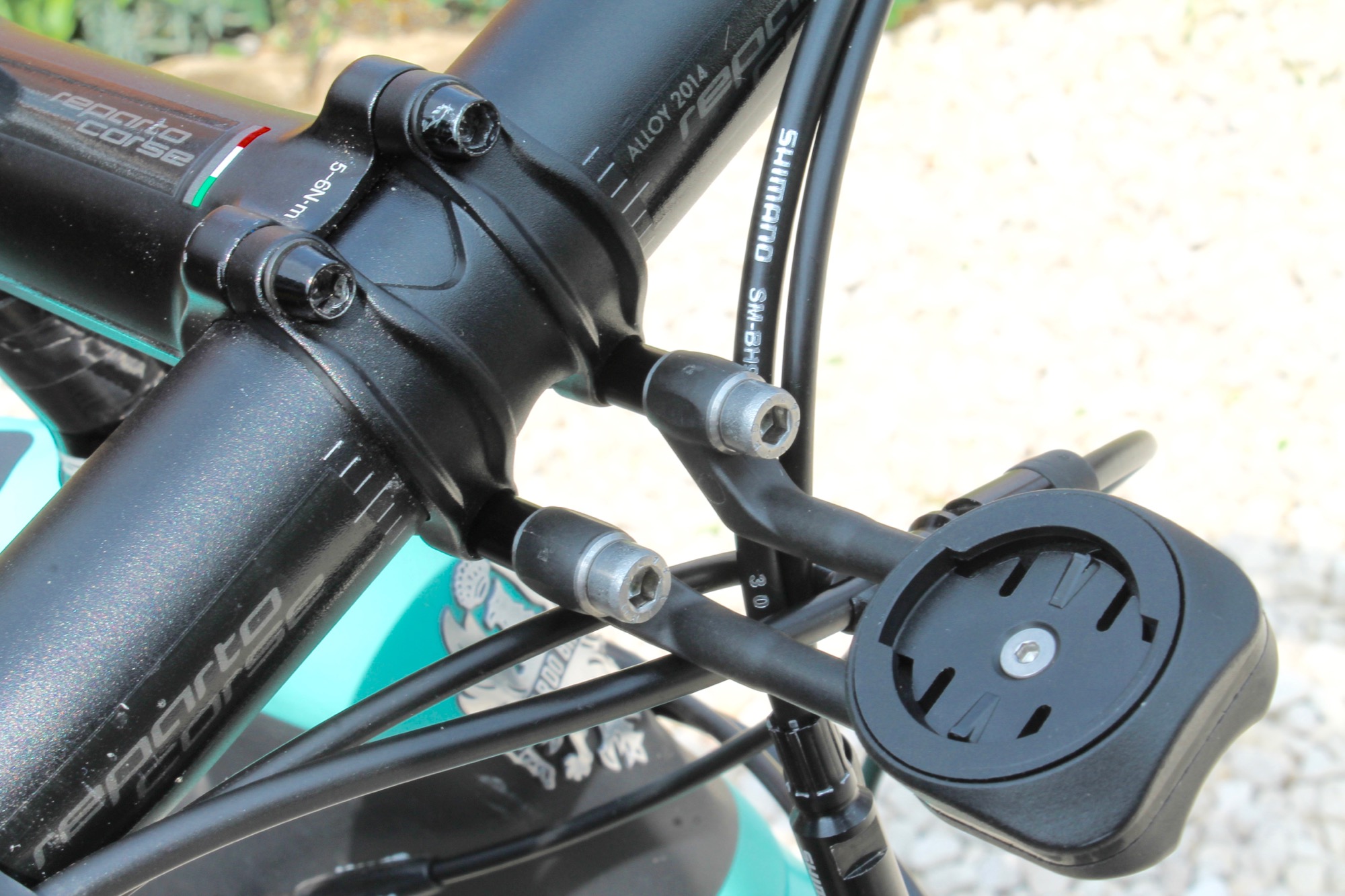 Review F3 Cycling FormMount modular mounting system road.cc