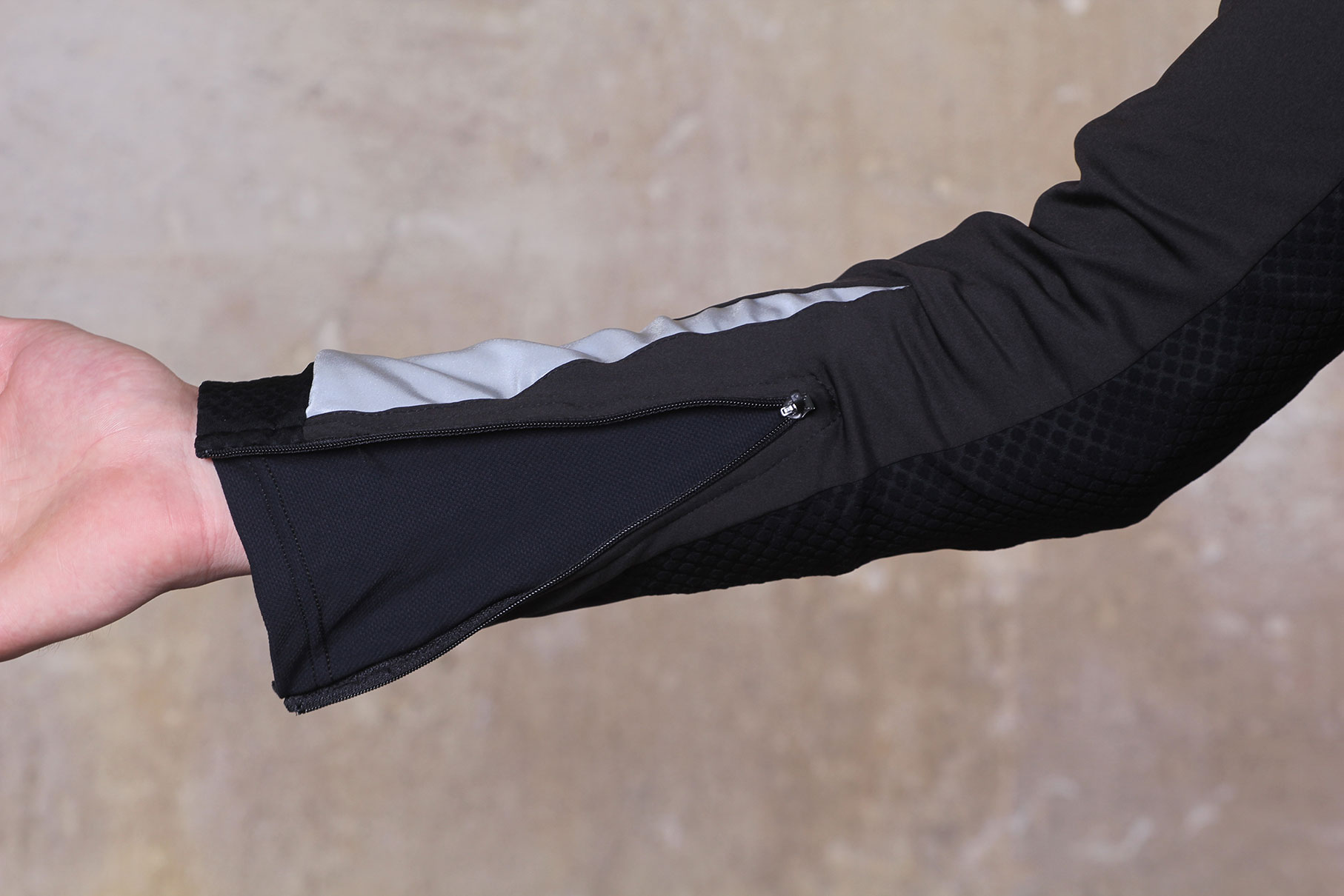 Review Le Col HC Jacket road.cc