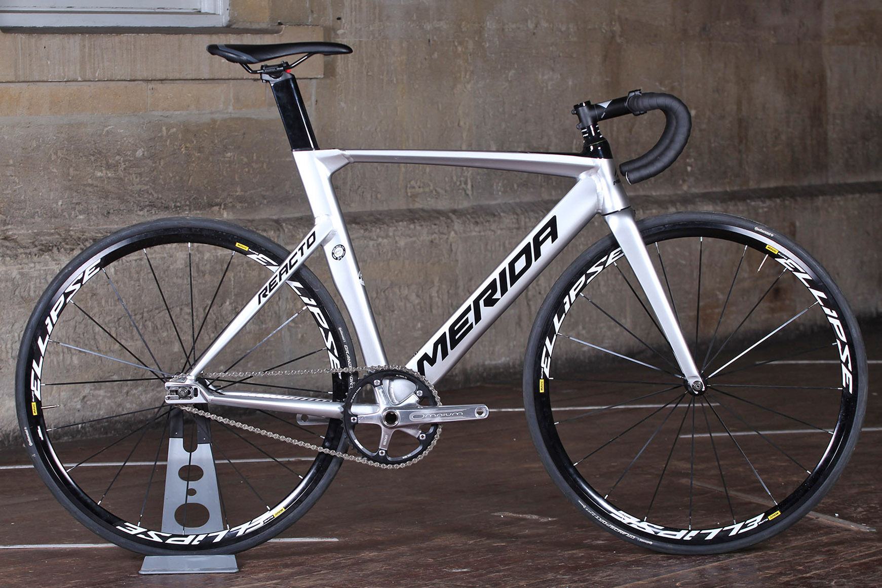 Review Merida Reacto Track 900 road.cc