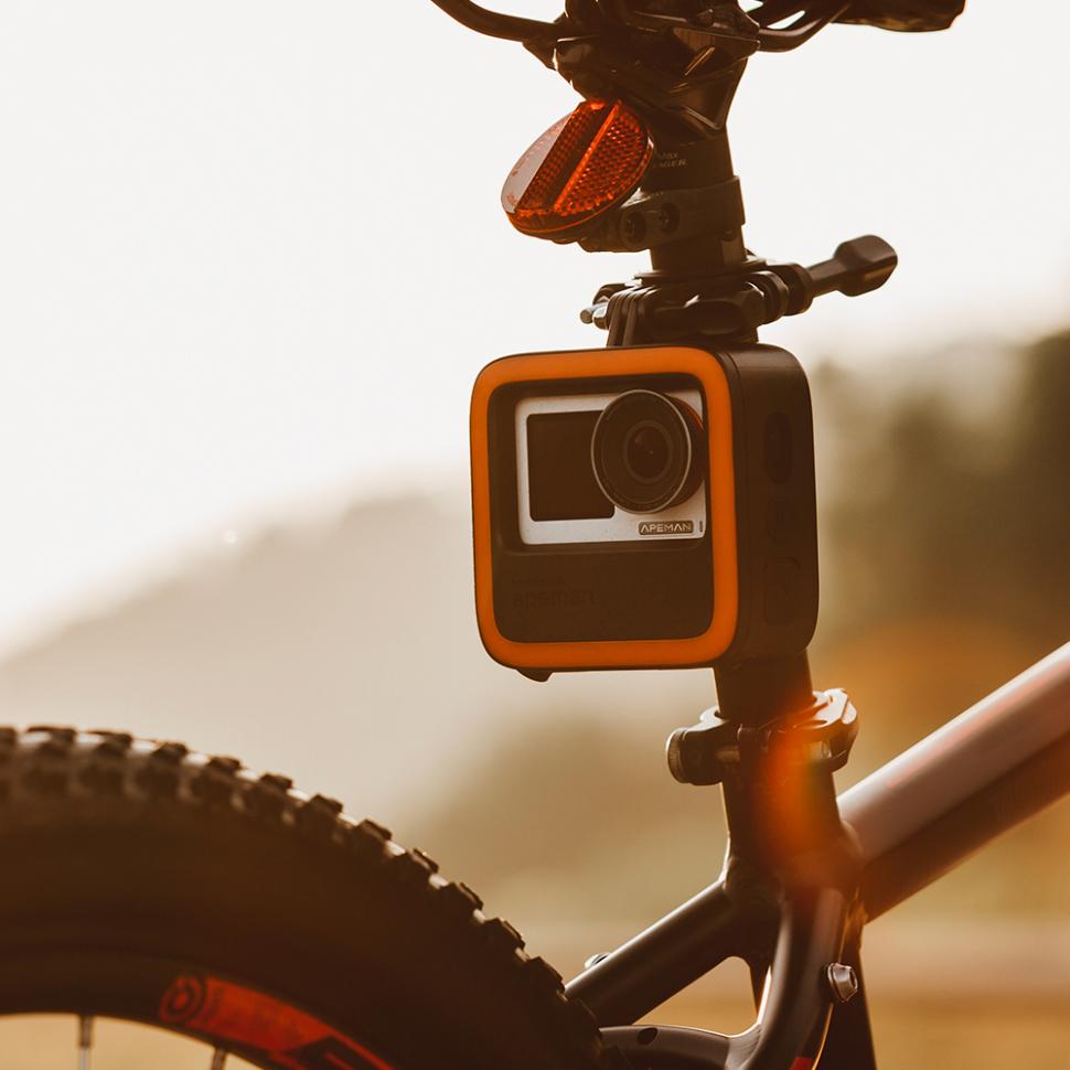Apeman promises "all in one cycling safety solution" with new Seeker