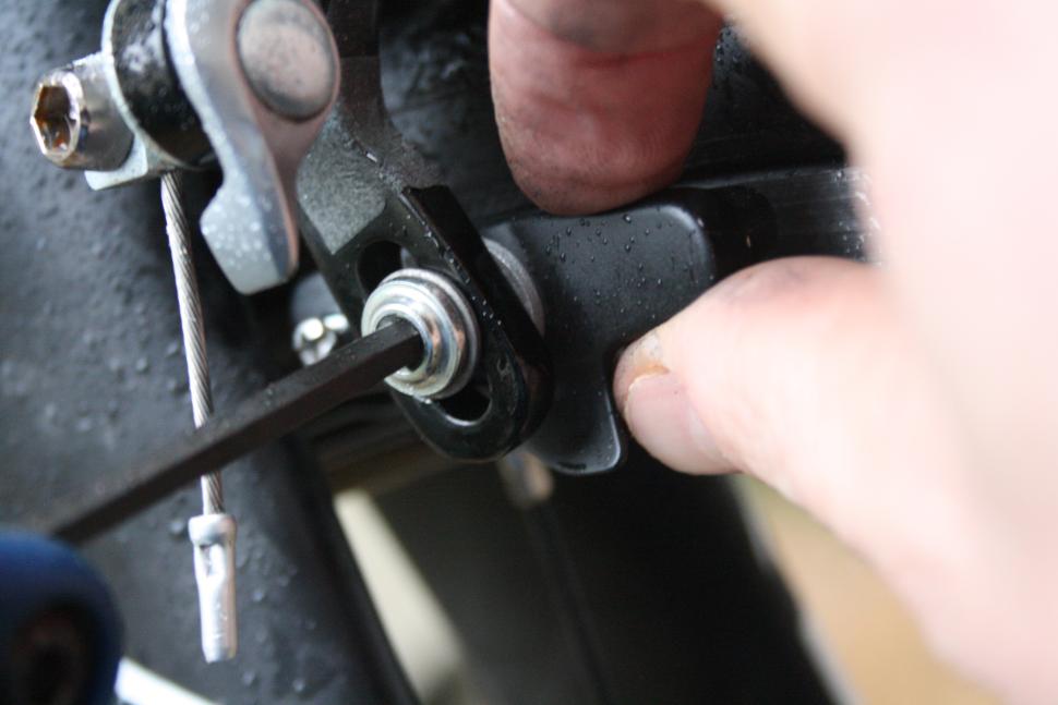 Learn how to easily replace your road bike's rim brake pads in 18 steps