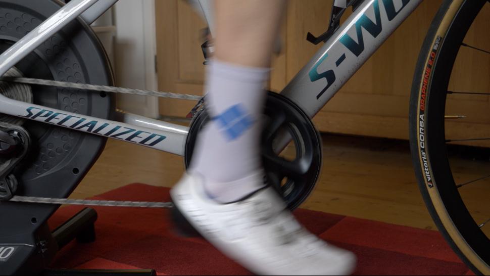 Video Climb the Alpe faster on Zwift! 7 top tips to go quicker road.cc