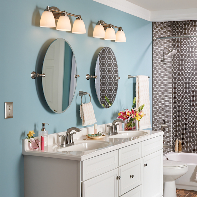 Moen Lindor 24in Brushed Nickel Single Towel Bar MY8724BN RONA