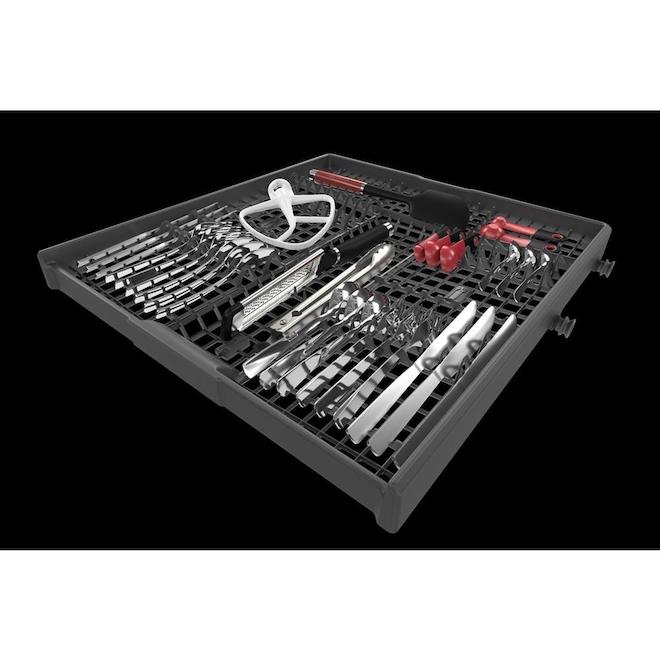 KitchenAid 24In 39 dB 3Rack BuiltIn Dishwasher Recessed Handle