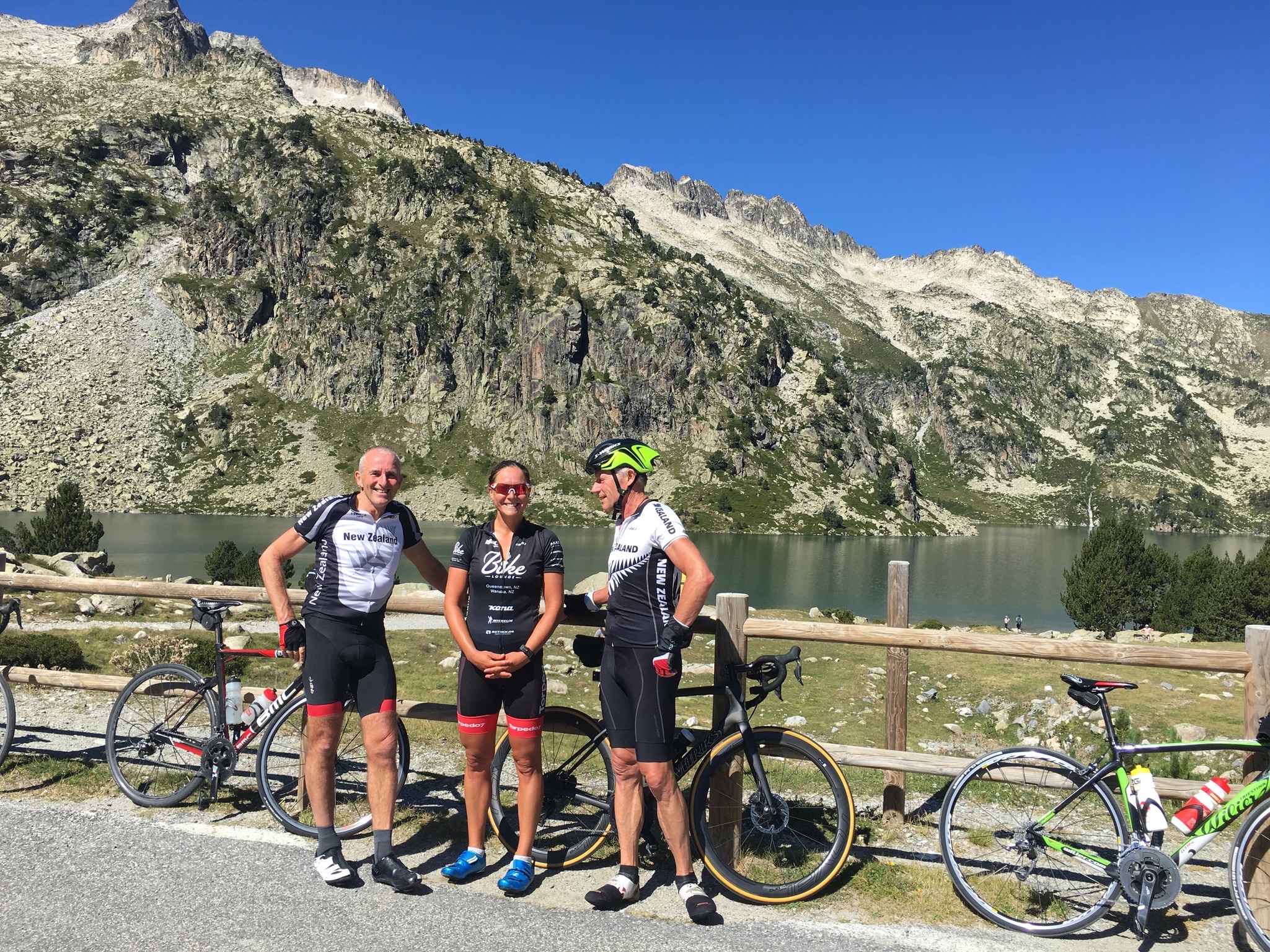 EXPLORE AMAZING WANAKA WITH ANDREW MCLEOD ROUVY