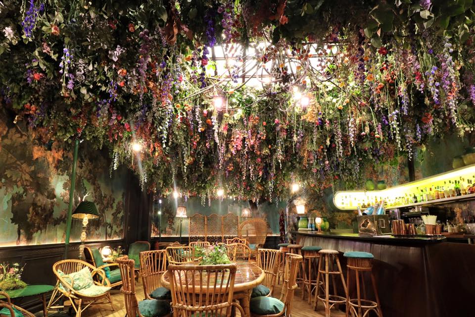 Sketch London Combines Rich Cuisine And A Colourful Interior For An