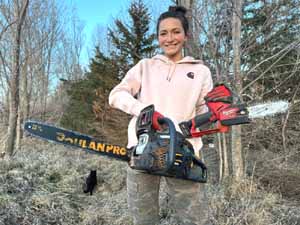 Can You Eat Iguana? What Does It Taste Like? Potential Risks