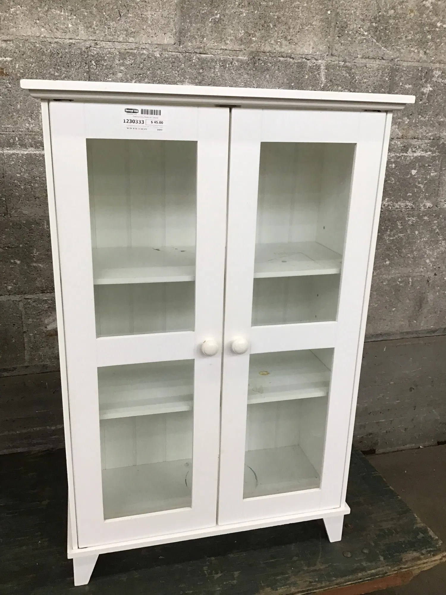 Freestanding Medicine Second Use Building Materials and