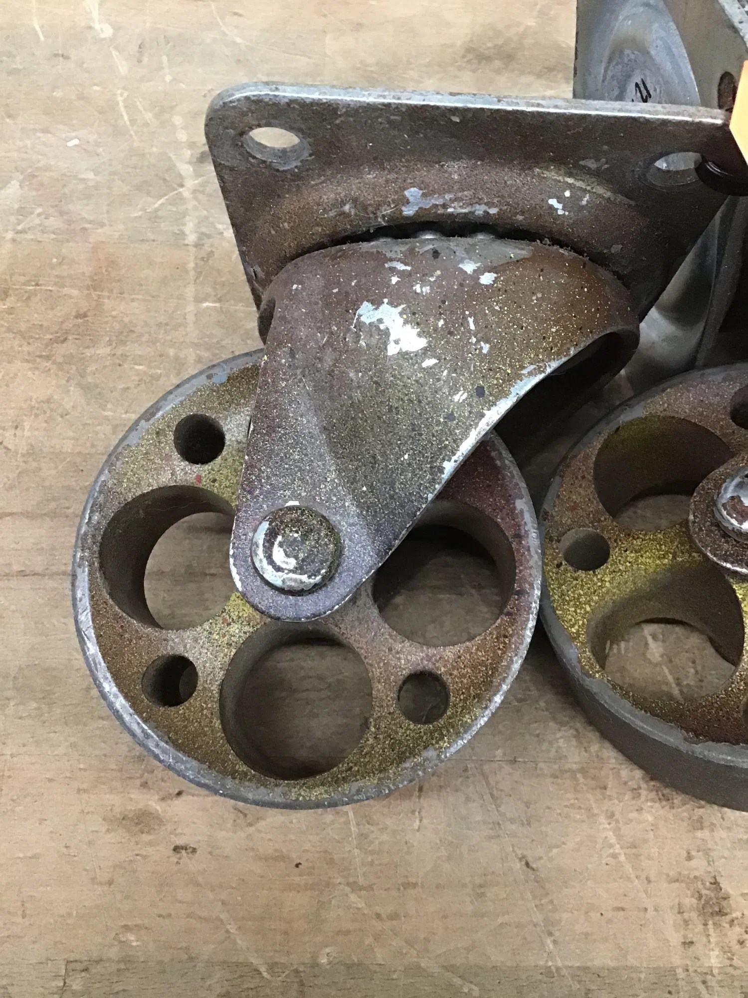 Full Steel Caster Set (4 Pc.) Second Use Building Materials and