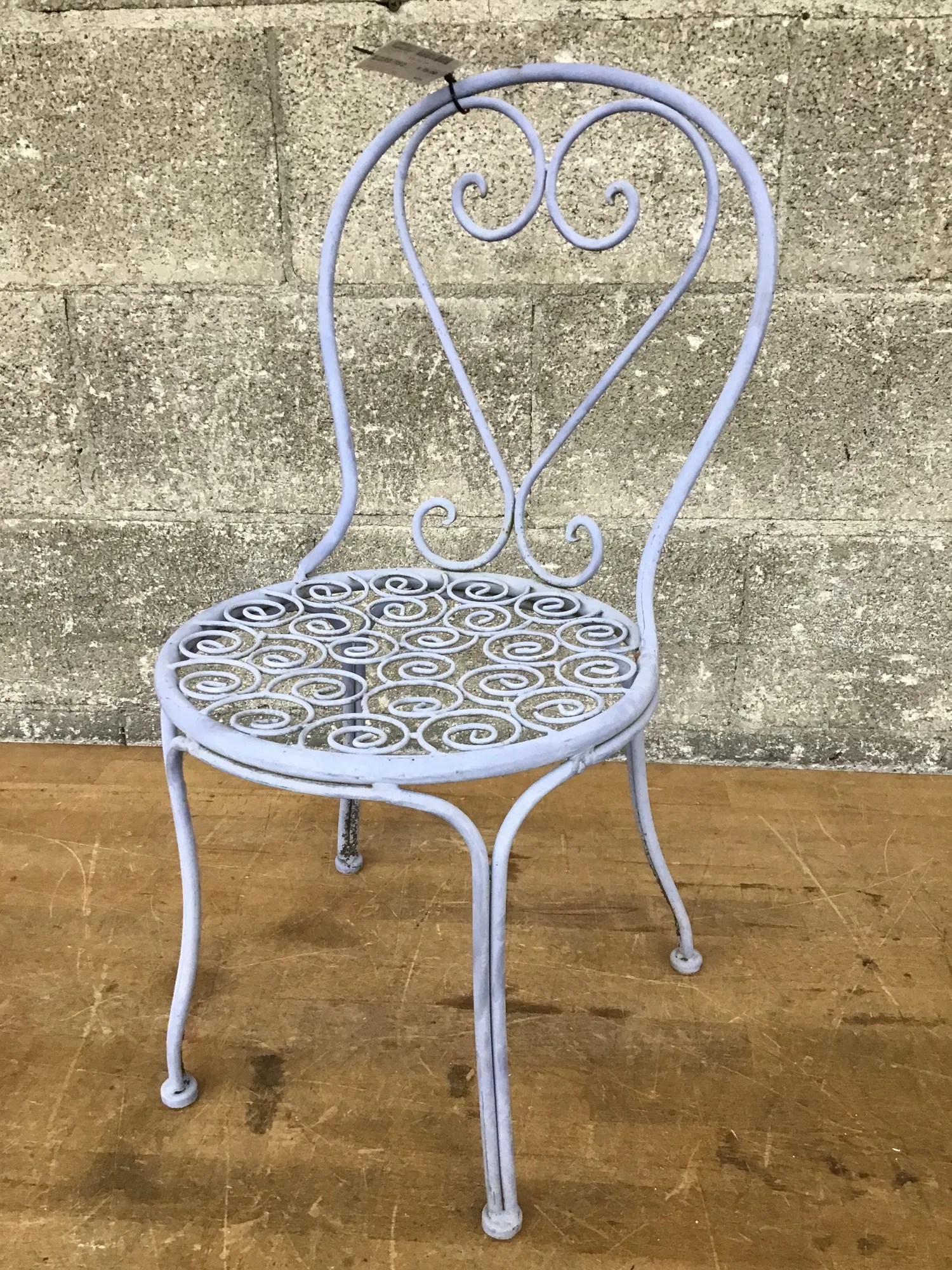 Li’l Baby Blue Chair Second Use Building Materials and Salvage