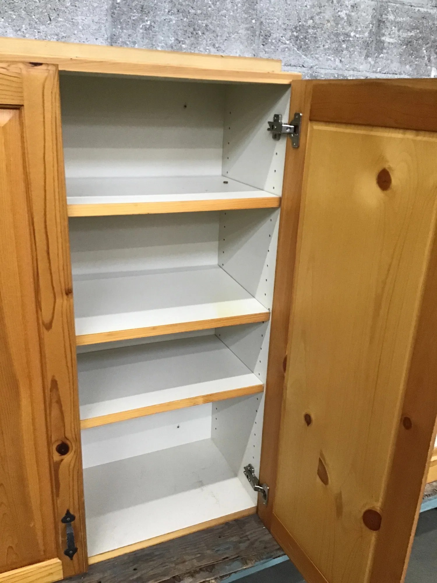 Knotty Pine Upper Second Use Building Materials and Salvage Retail