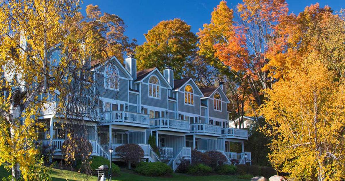 7 Places Stay in Lake This Fall