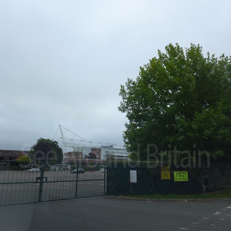 Kempton Park Racecourse, SunburyonThames, Surrey. Opening Varies