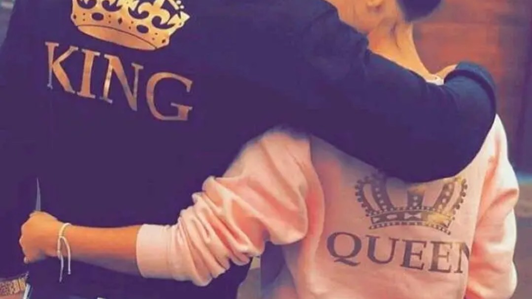 100 Best Audios 2022 🤴KING ️ QUEEN 👸 WhatsApp Group, Facebook