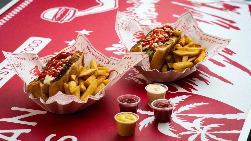Improve Your Fast Food Restaurant Harrisons Sauces UK