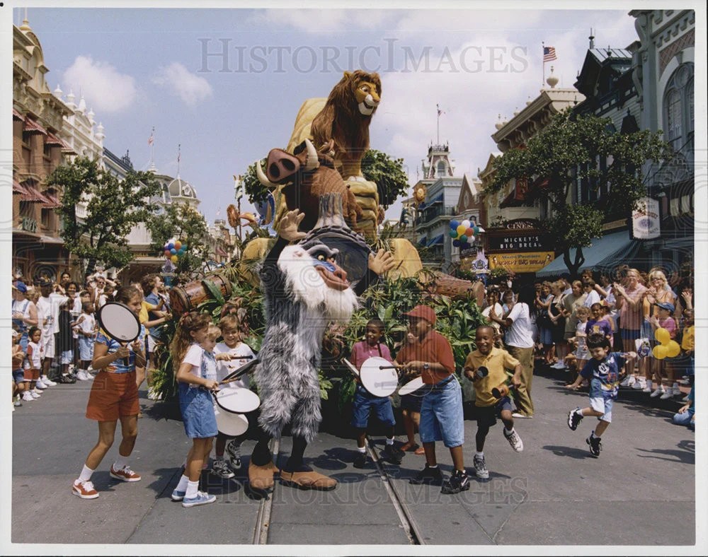 1996 Press Photo Walt Disney World Resort 25th Anniversary Parade/Flor