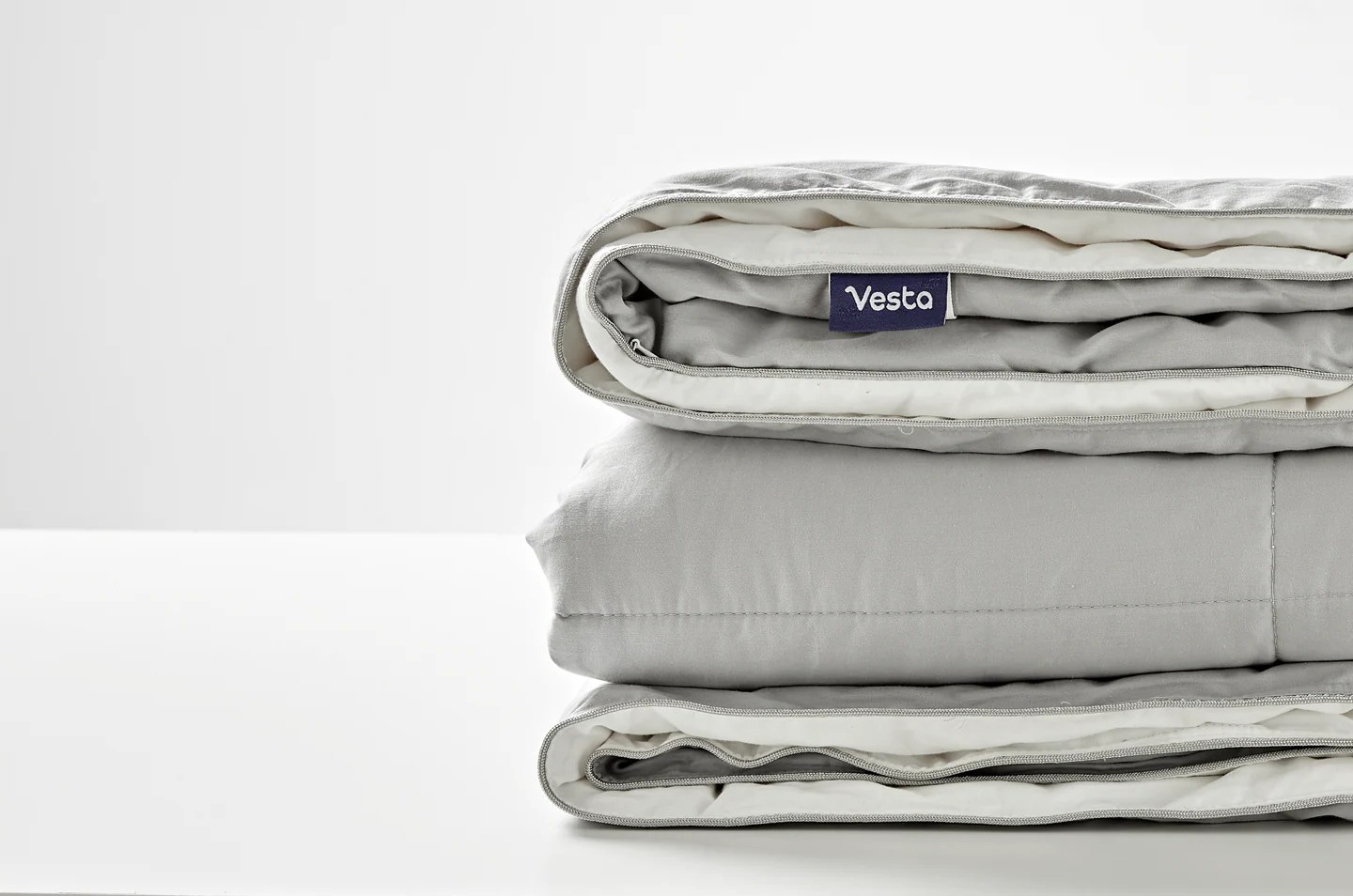 Vesta Silkfilled Thermoregulating Duvet