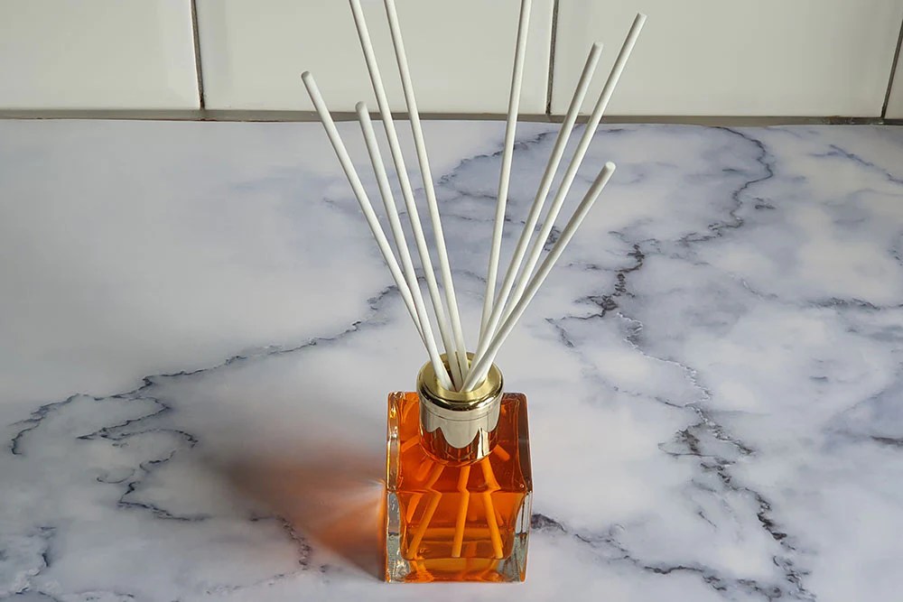 Simplest Way to Make Coloured Reed Diffuser Simple Tutorial