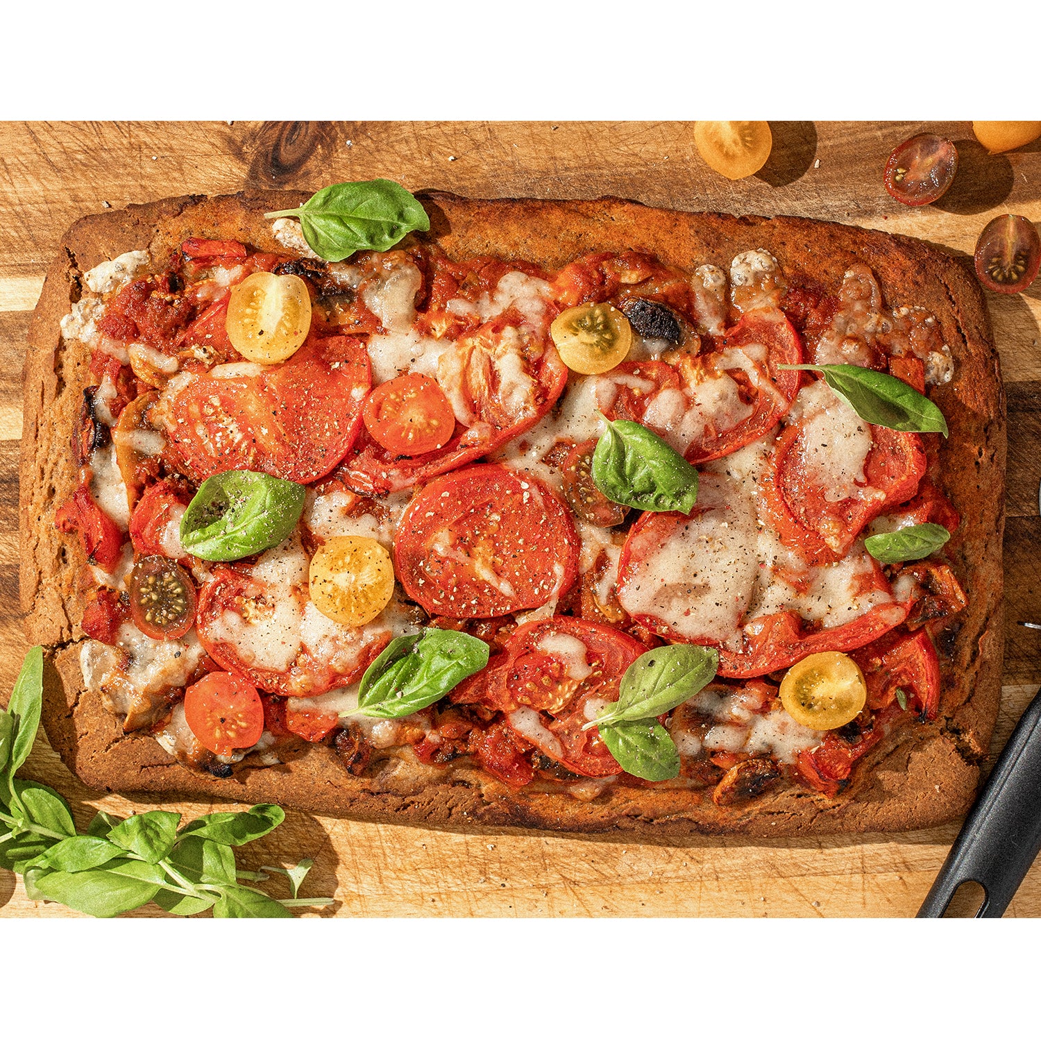 LusOasis's Tomato & Basil Vegan GlutenFree Pizza