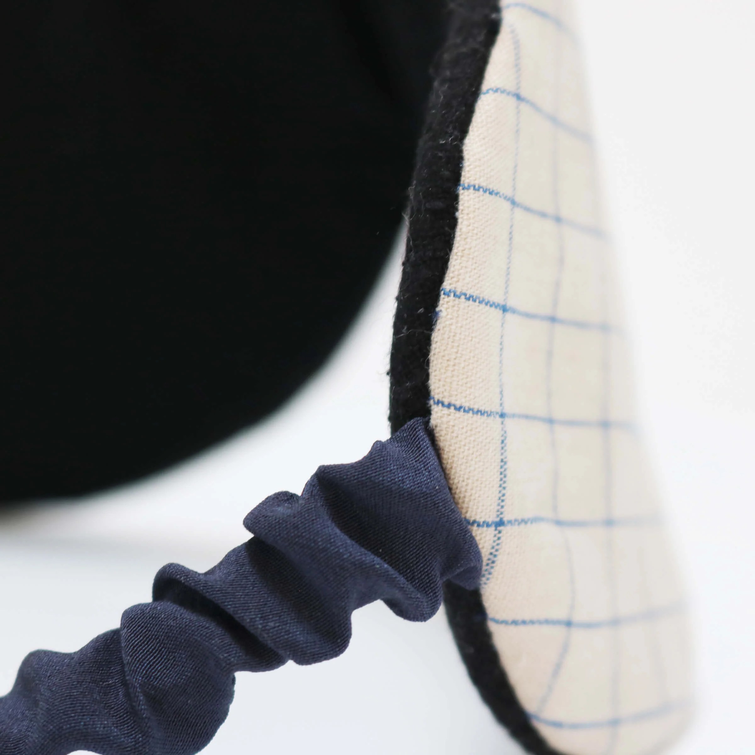 Japanese Eye Mask in Raw Silk MIZU