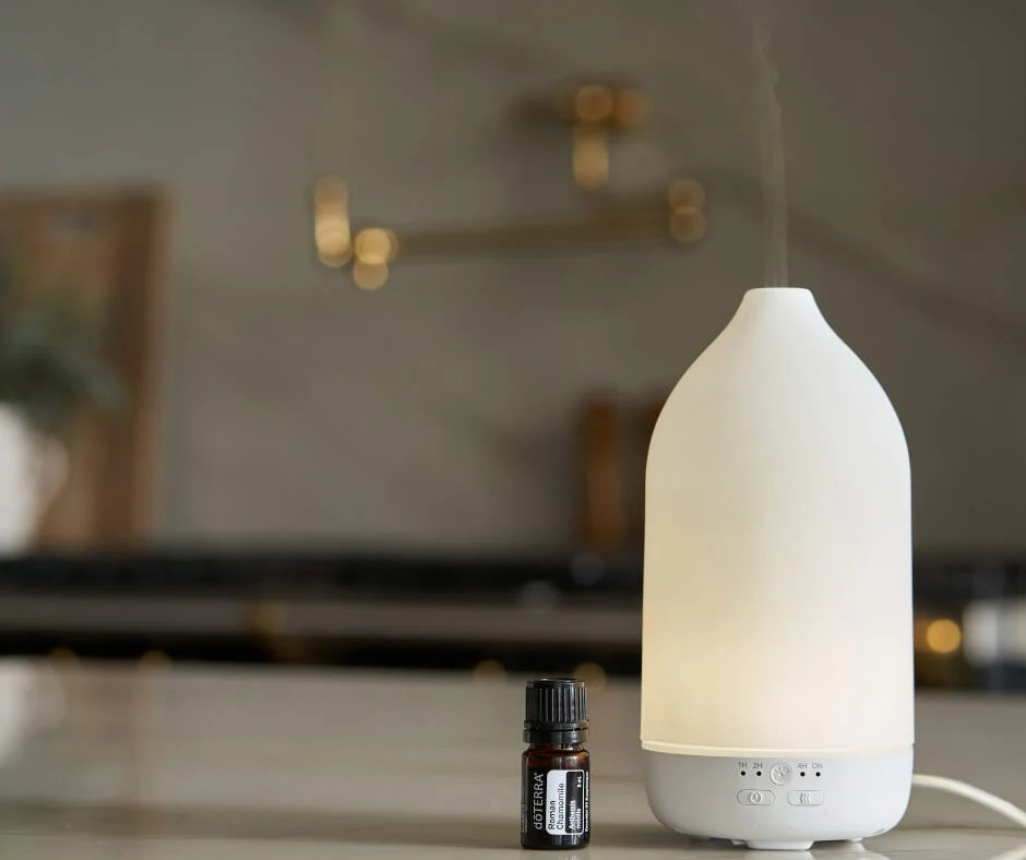 Top 10 Must Have Essential Oils for Diffusing Loving Essential Oils