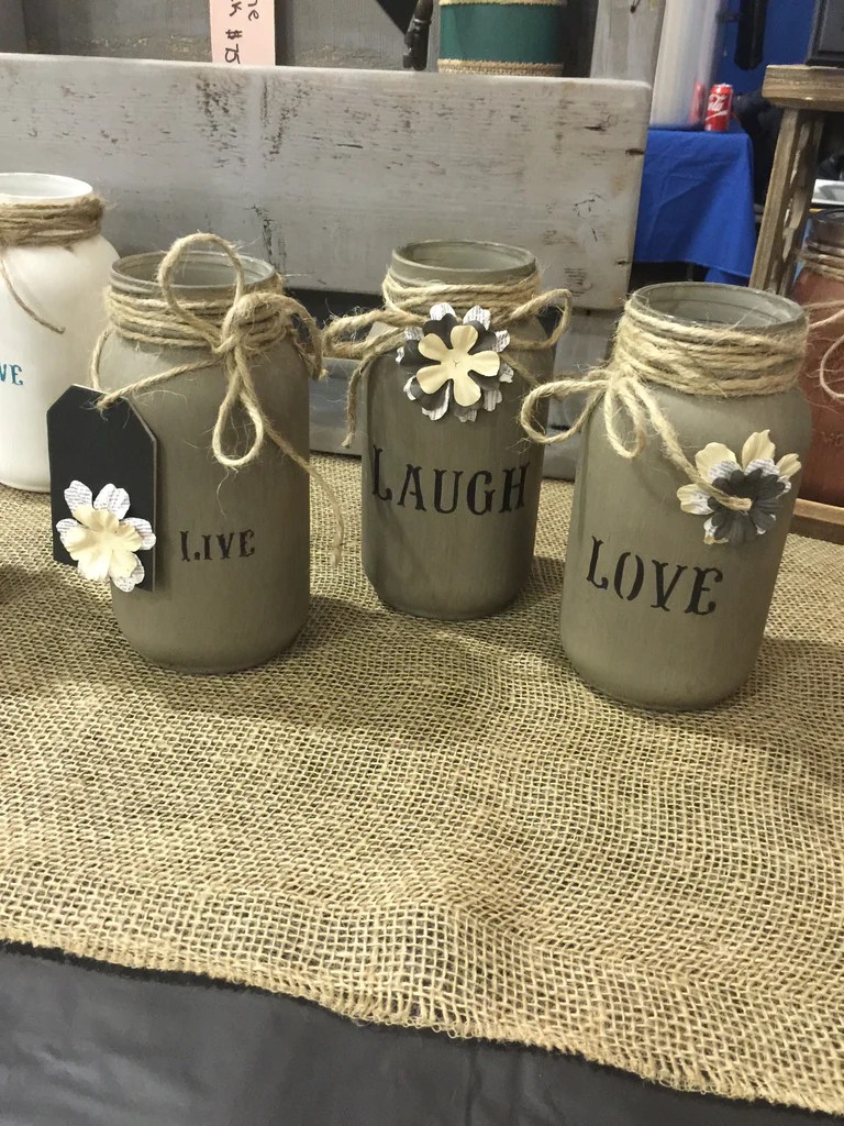 Stenciled Mason Jars Mason jar crafts diy, Jar crafts, Mason jar crafts