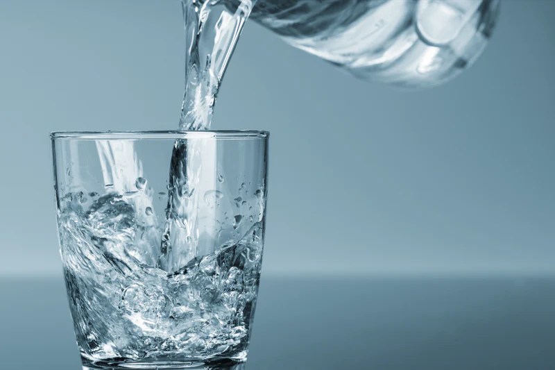 Can Alkaline Water Actually Help Your Hair Grow? Advanced Trichology