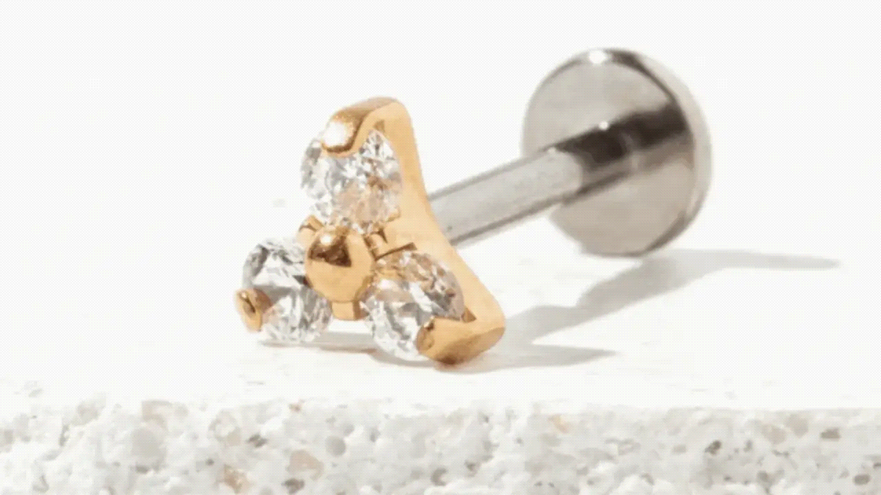 Why Do Earrings Make My Ears Sore?