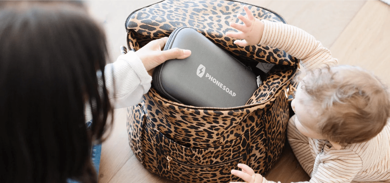 Mobile BatteryPowered UV Sanitizer PhoneSoap Go Power Bank