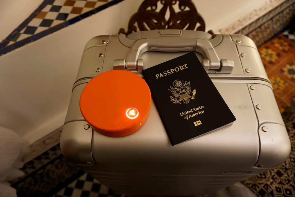 Why You Should Not Put Your Passport In Your Carryon Luggage Noir