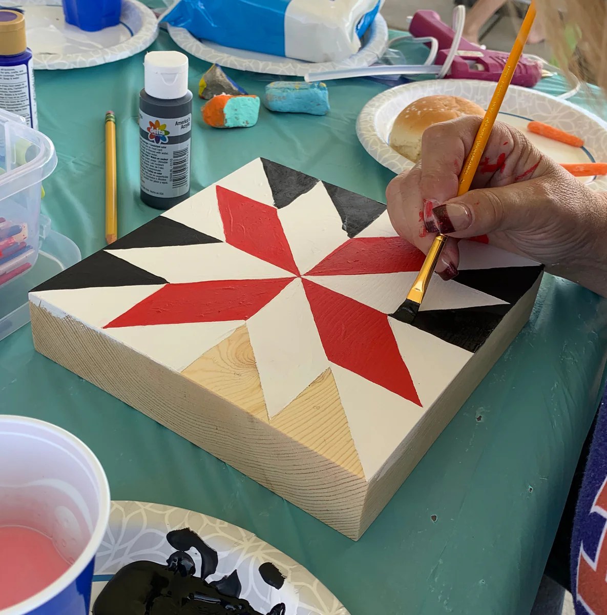 Making a Painted Quilt Block or Barn Quilt Bobbin In Quilts