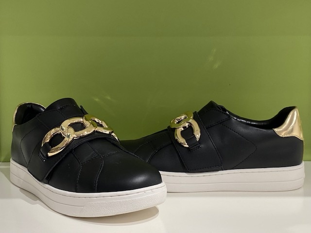 MK Chain Sneaker KENNA SNEAKER Uptown Shoes