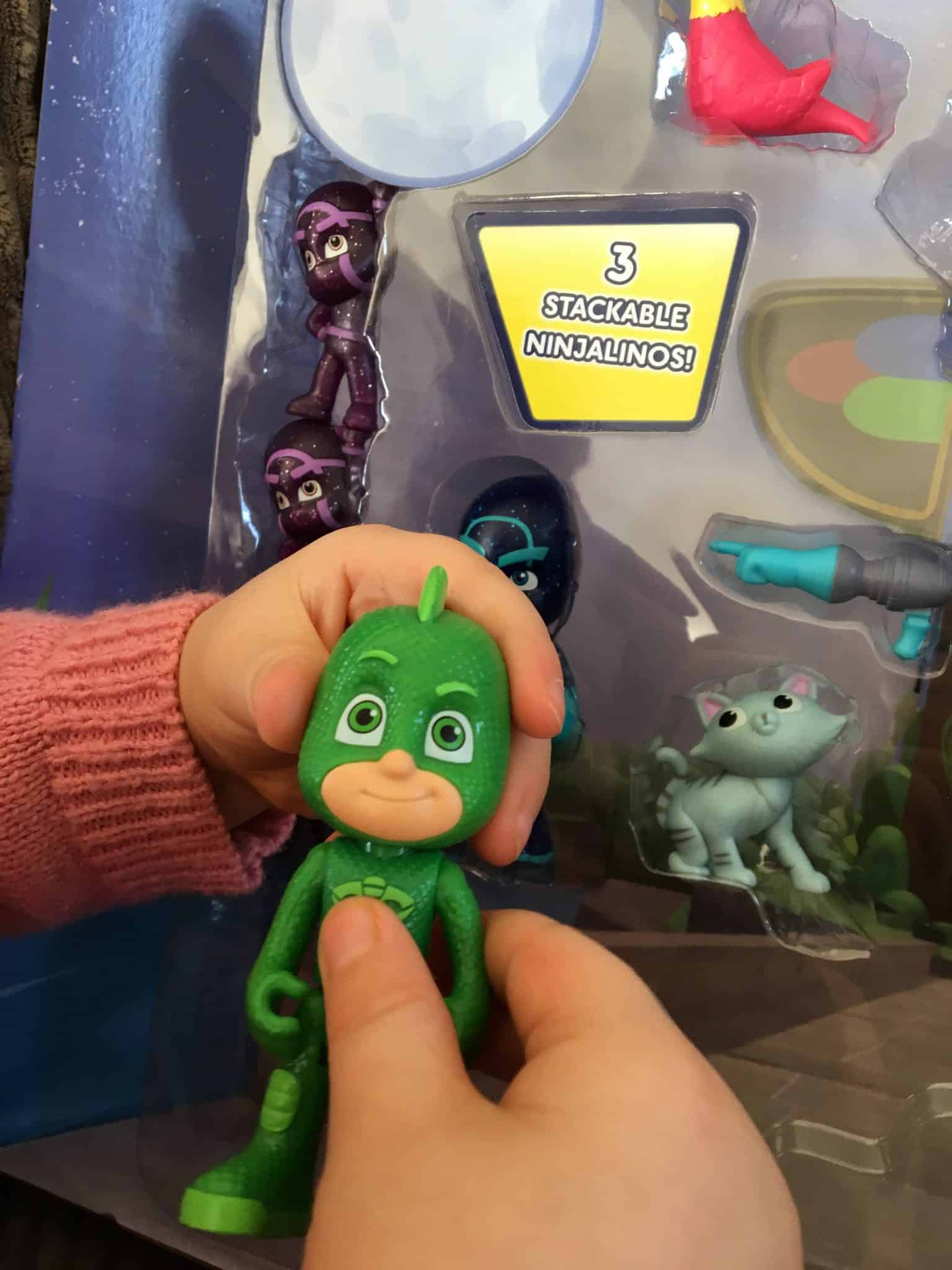 PJ Masks Deluxe 16 Figure Pack Playset Review Rachel Bustin