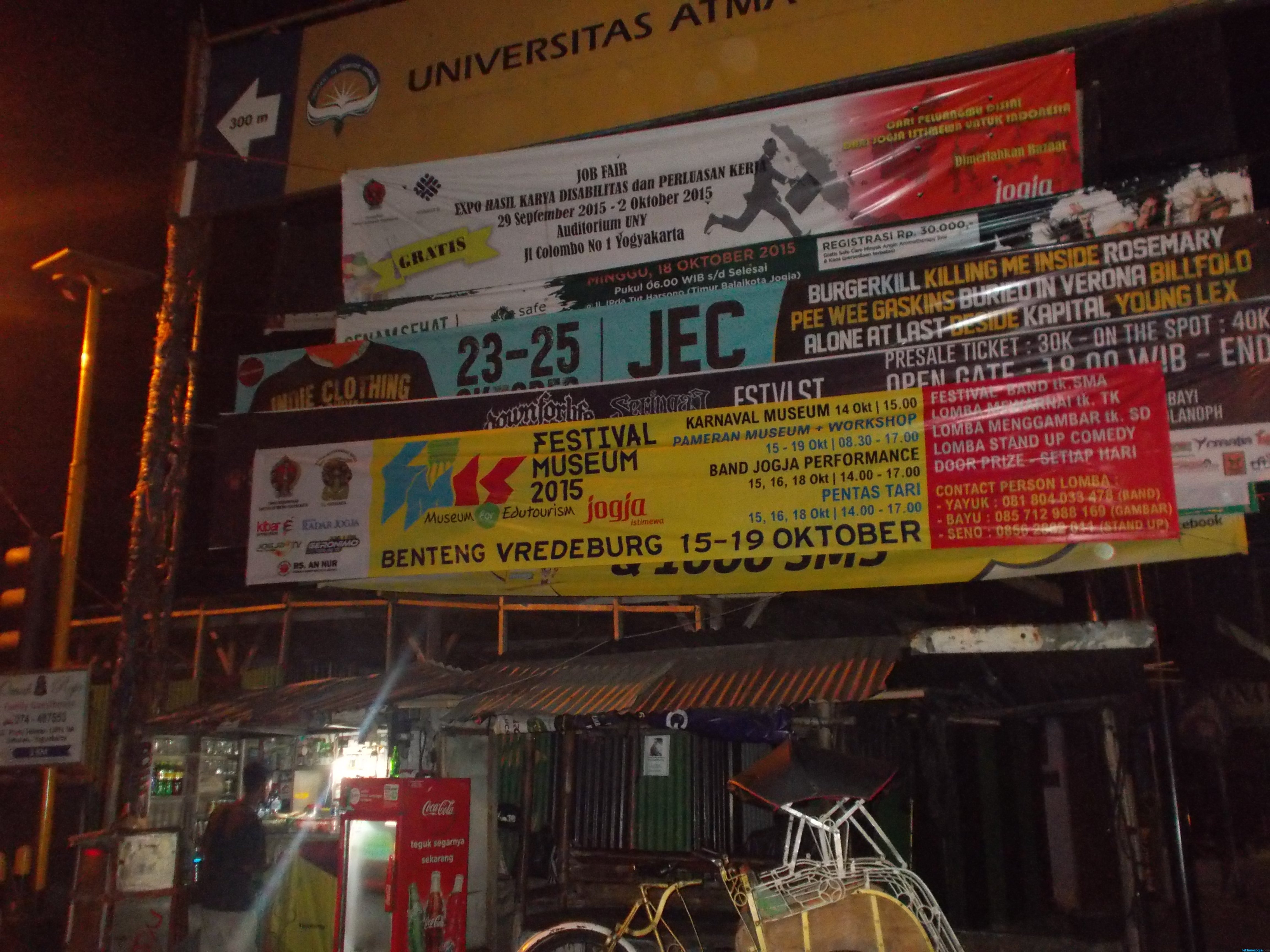 Fungsi dan Jenis Reklame reklame jogja
