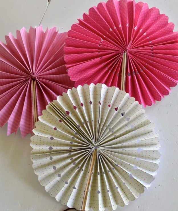 31 Things to Make With Leftover Wrapping Paper