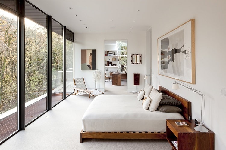 Is It Real? Edward Cullen's Sleek Glass House in the Twilight Saga