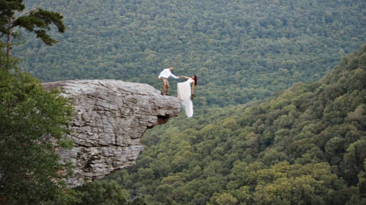 Arkansas Bride Dangles Off Cliff For Wedding Photos Country Music Nation