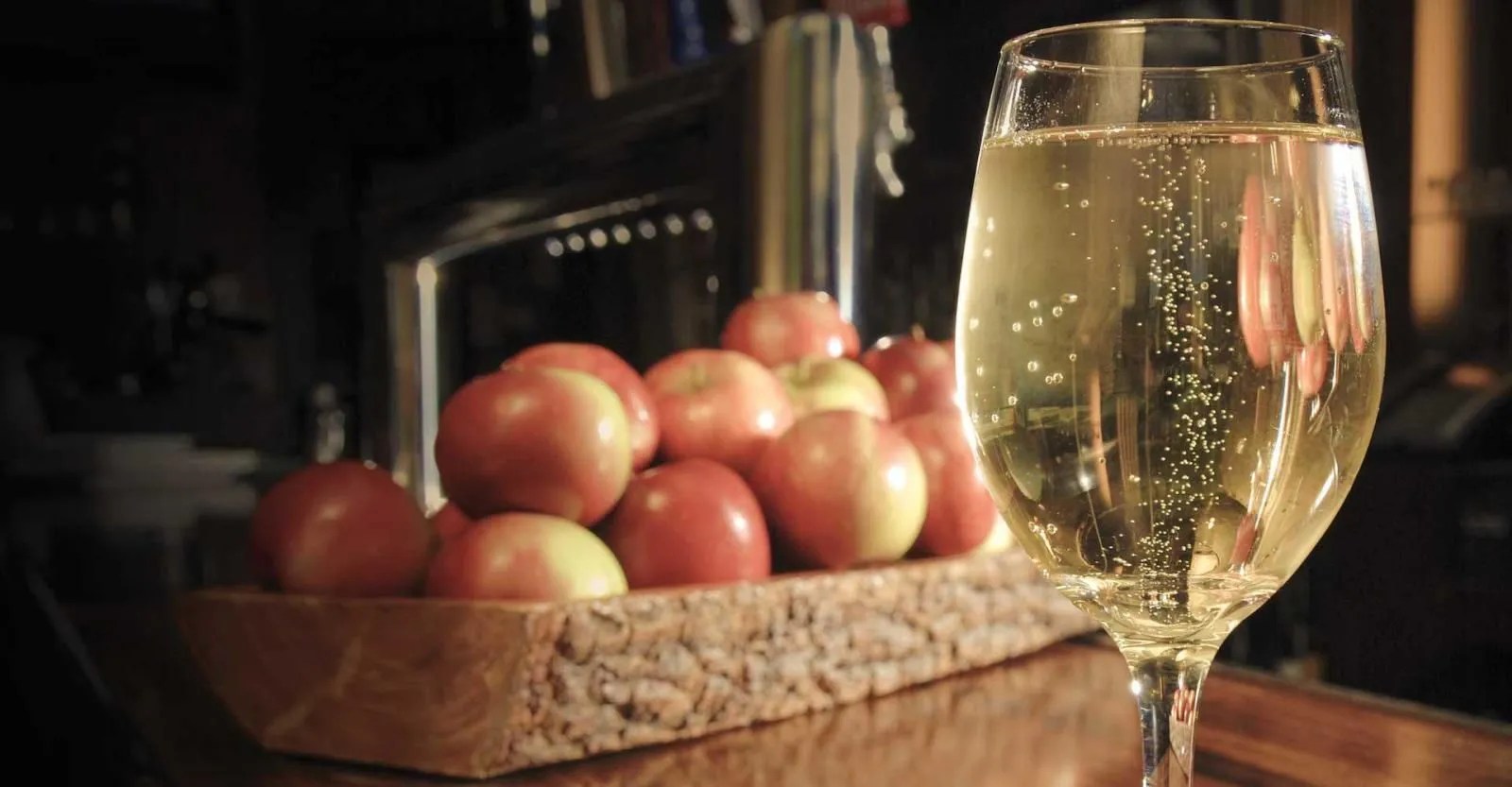 Apple Cider vs. Apple Cider Vinegar What Are the Differences?