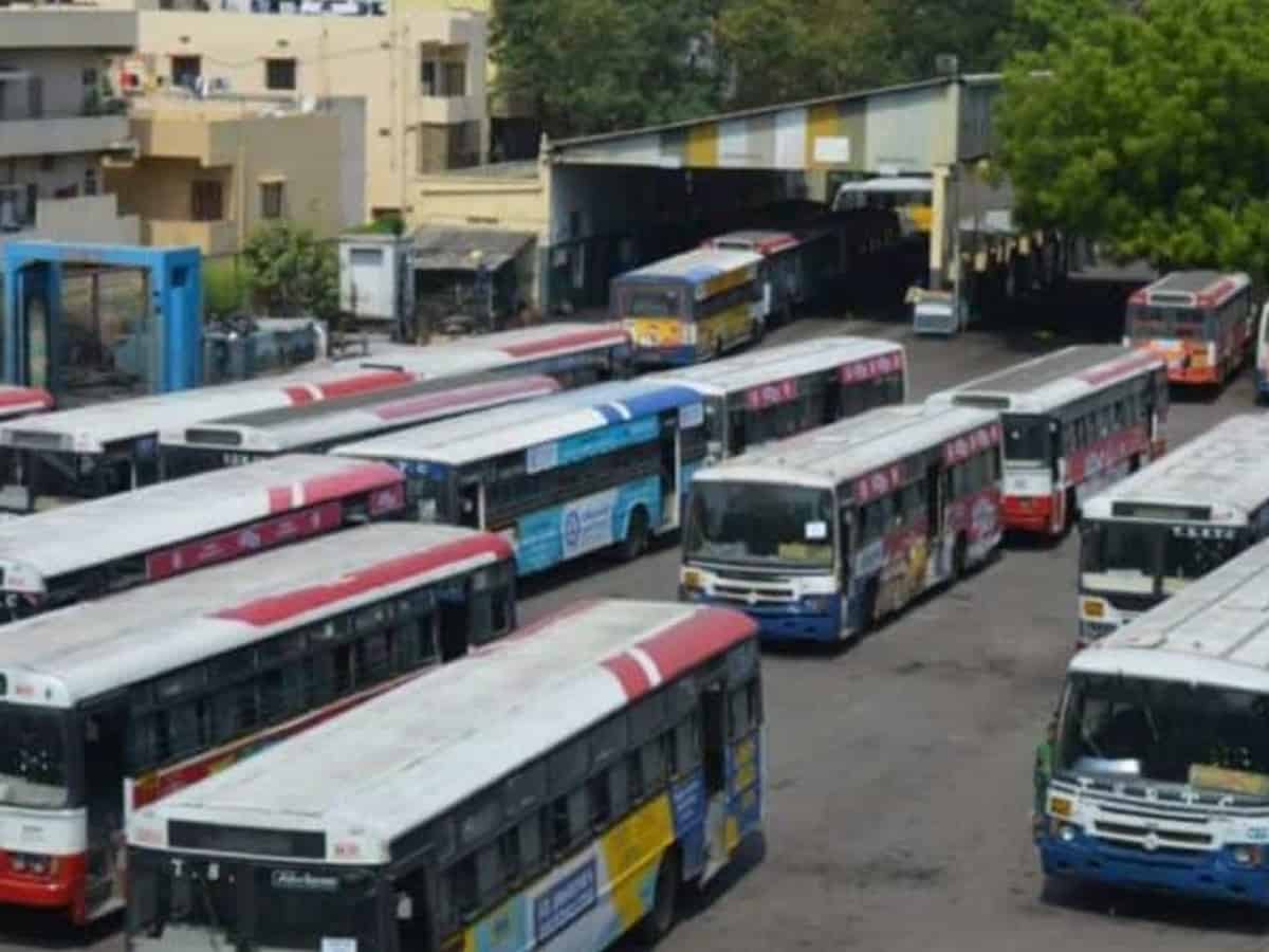TSRTC plans to introduce electric buses