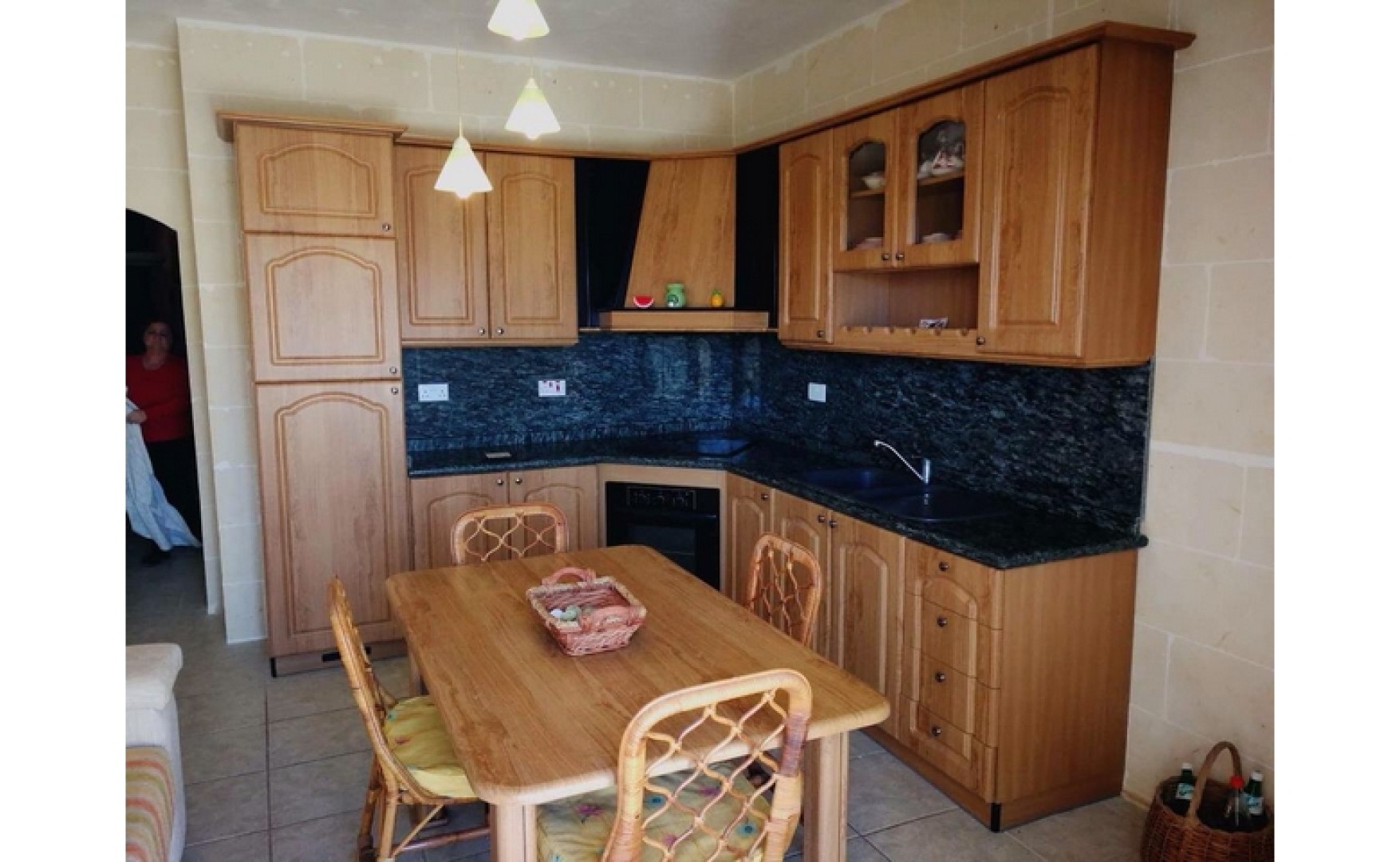 Gozo apartments for rent Marsalforn 3 bedroom flat for rent Simon