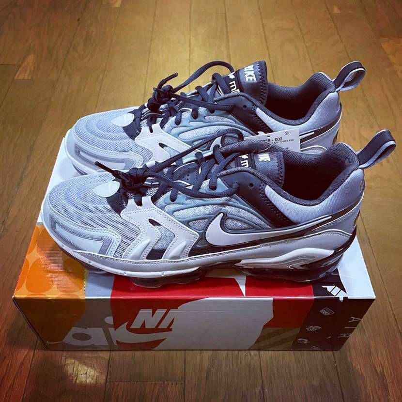 NIKE AIR VAPORMAX EVO "GREY"の新品/中古フリマ(通販)｜スニダン