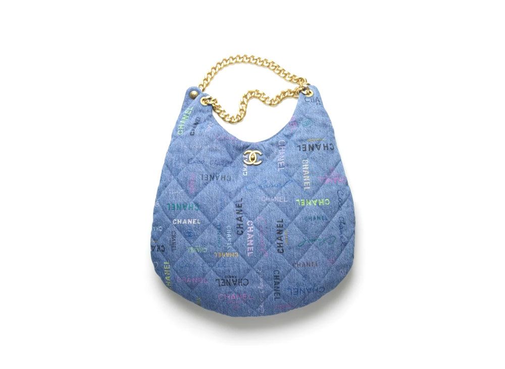シャネル マキシ ホーボー バッグ プリント デニム "ブルー/マルチカラー" AS3156 B07643 NH448の相場・プレ値情報