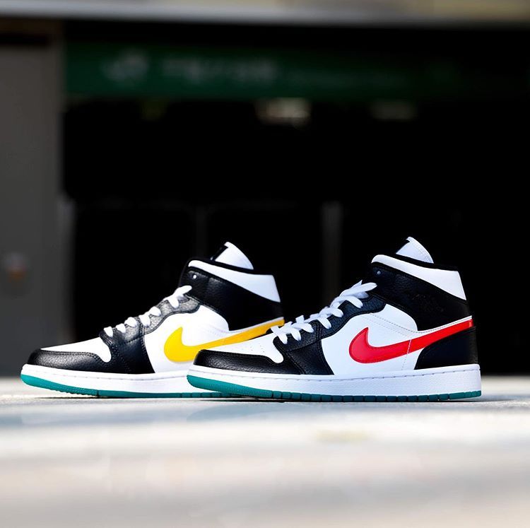 【販売リンクあり】4/16発売 NIKE WMNS AIR JORDAN 1 MID "WHITE/RED/YELLOW" 抽選/定価/販売