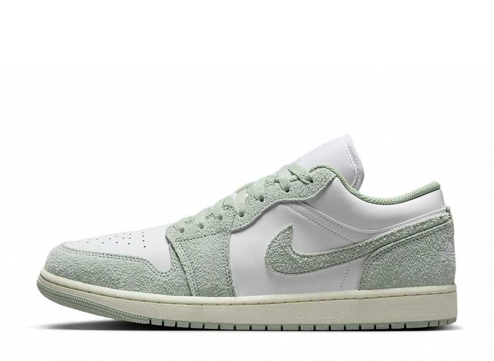 Nike Air Jordan 1 Low "Shaggy Green Suede"の新品/中古フリマ(通販)｜スニダン