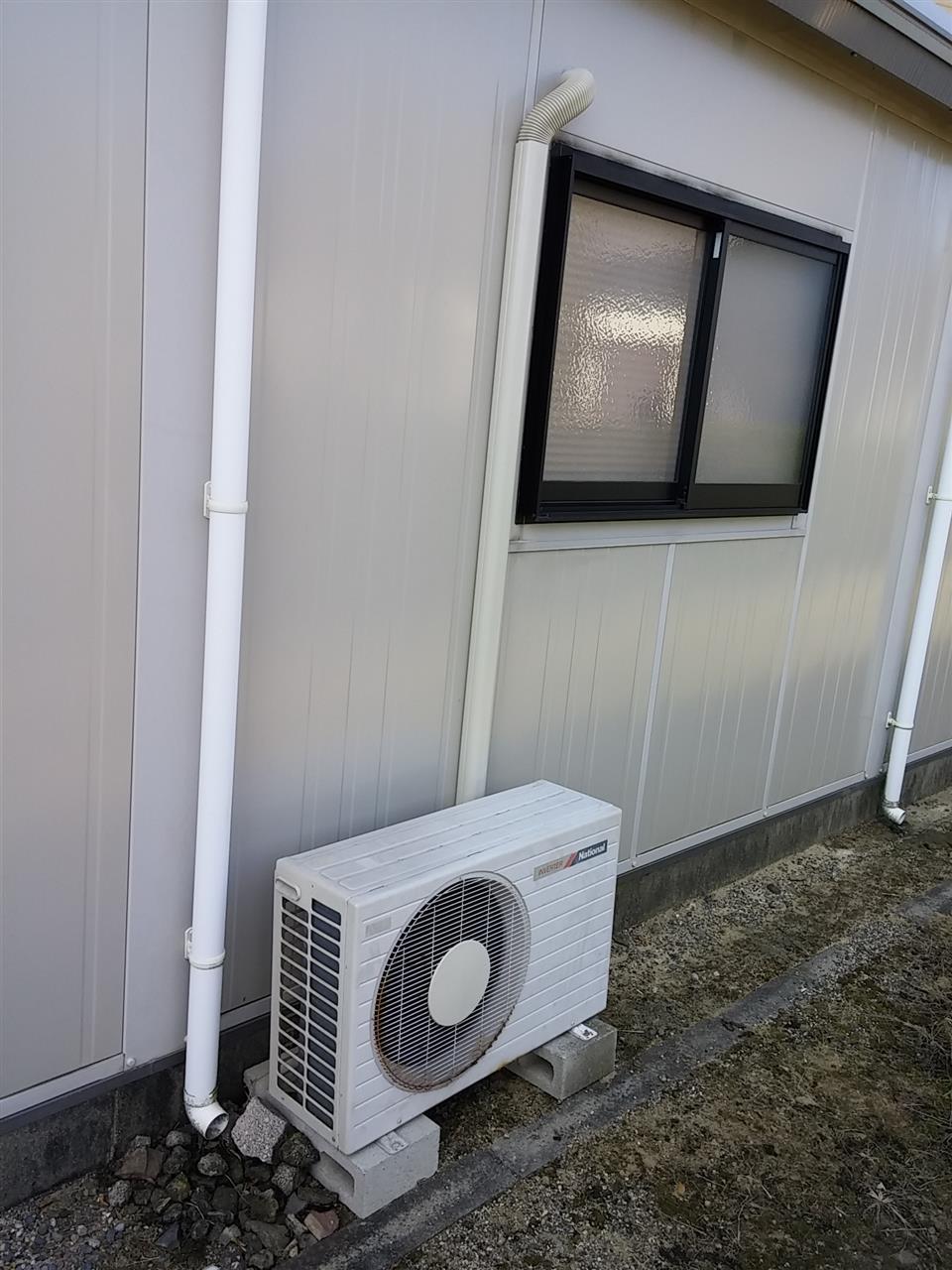 ガレージに冷暖房エアコン設置|krfのブログ|private garage krf みんカラ